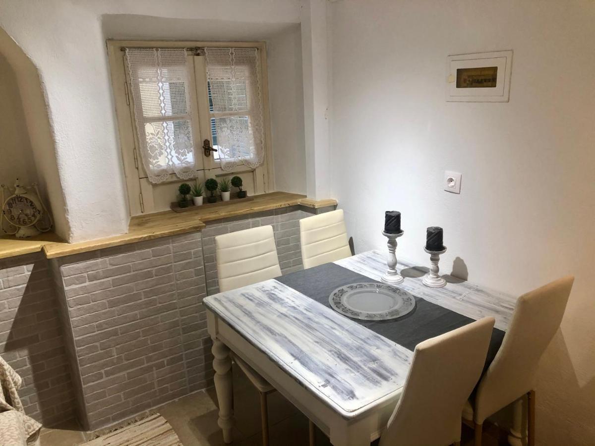 Διαμέρισμα Grandma's Old Town House
