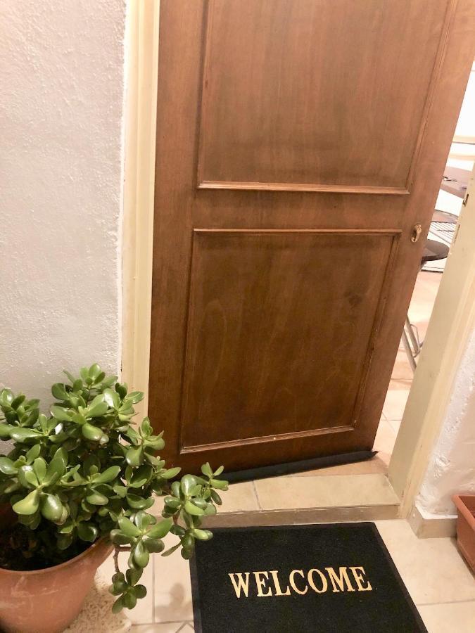 Διαμέρισμα Grandma's Old Town House *
